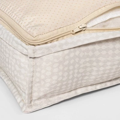 Boots & Barkley Traditional Pillow Dog Bed - XL - Boots & Barkley™ 2 Boots & Barkley Traditional Pillow Dog Bed - XL - Boots & Barkley™ - Image 2