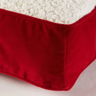 Kensington Garden Buster Deluxe Sherpa Rectangle Pillow Dog Bed Crimson 3 Kensington Garden Buster Deluxe Sherpa Rectangle Pillow Dog Bed Crimson - Image 3
