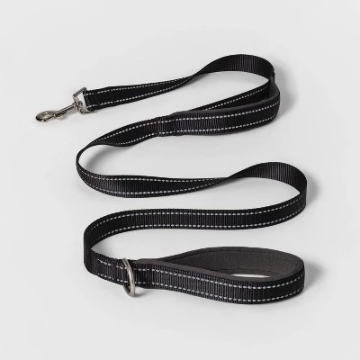 Core Dog Leash - Black - 5ft Long - Boots & Barkley™ 1 Core Dog Leash - Black - 5ft Long - Boots & Barkley™